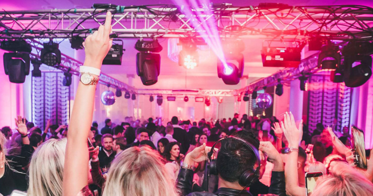 Making NYE A Night To Remember With Vanity iEffects